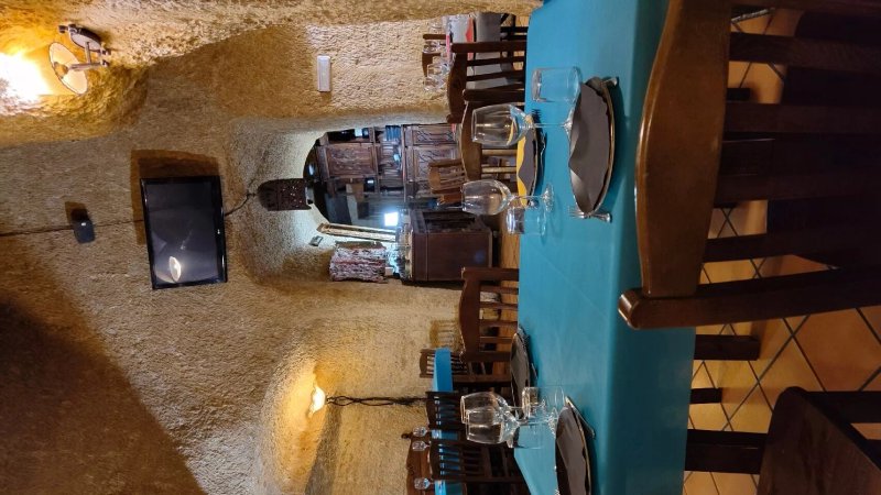 Cueva Minambres