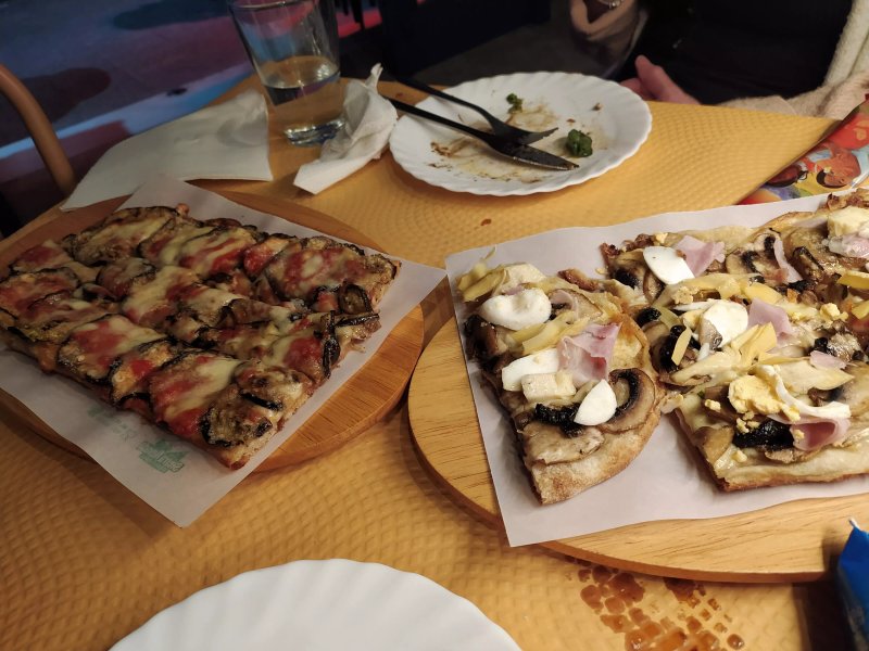 Pizza alla Pala