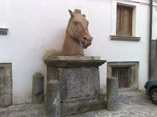 Palazzo Diomede Carafa
