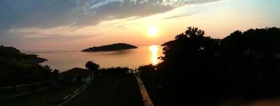 Lagonisi Beach Resort