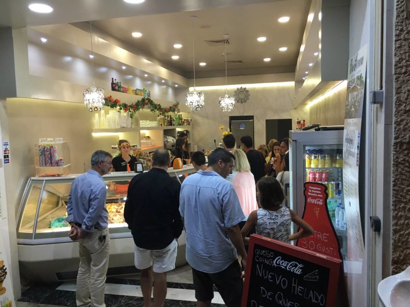 Heladeria Cafeteria Ses Moreres