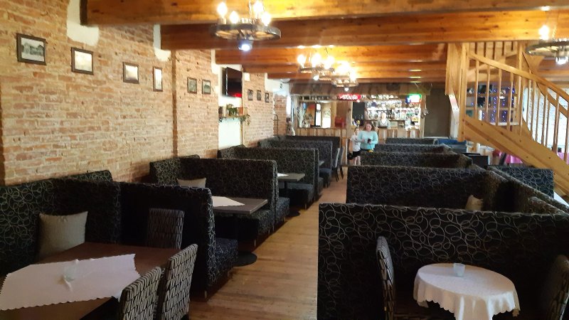 Restaurants & cafés