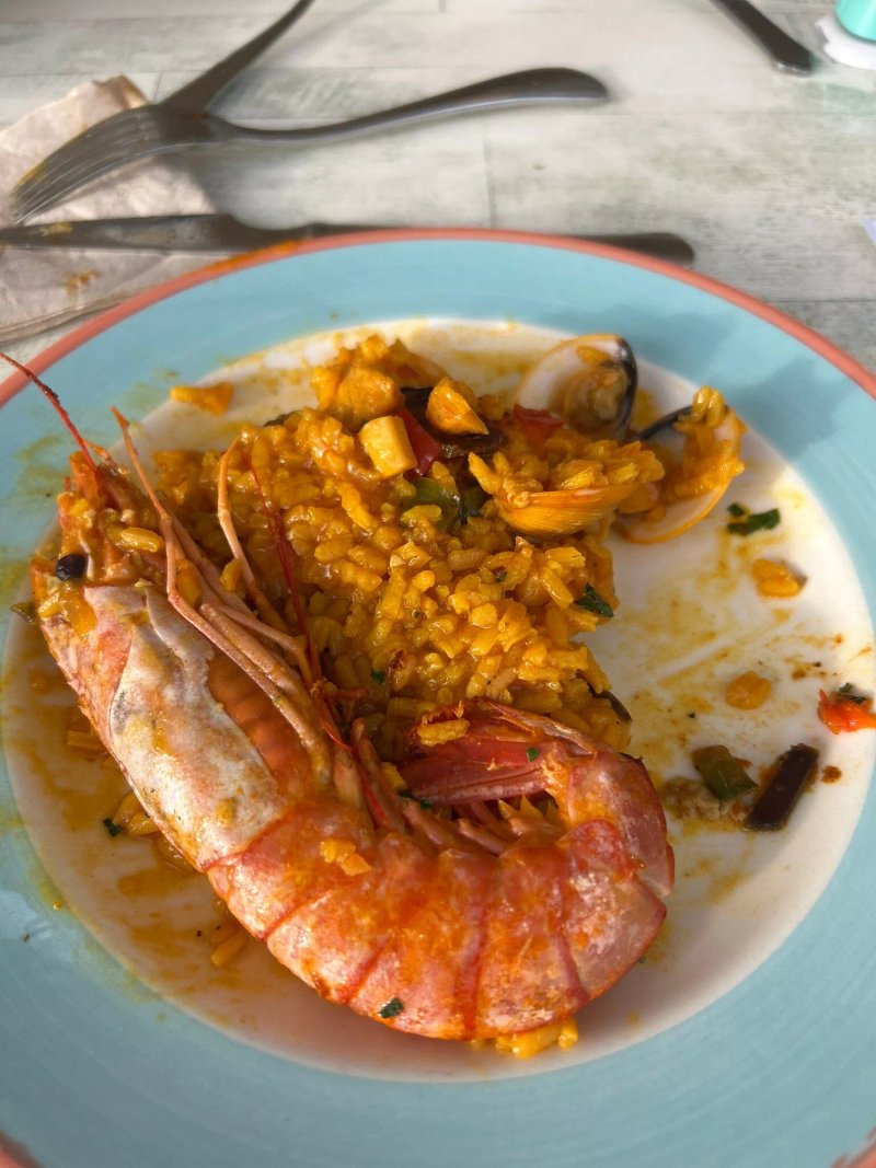 Malecon Restaurante & Copas