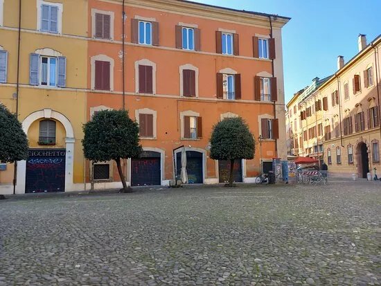 Piazza della Pomposa