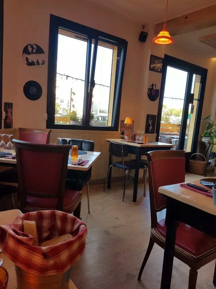 Mamie Rose Restaurant