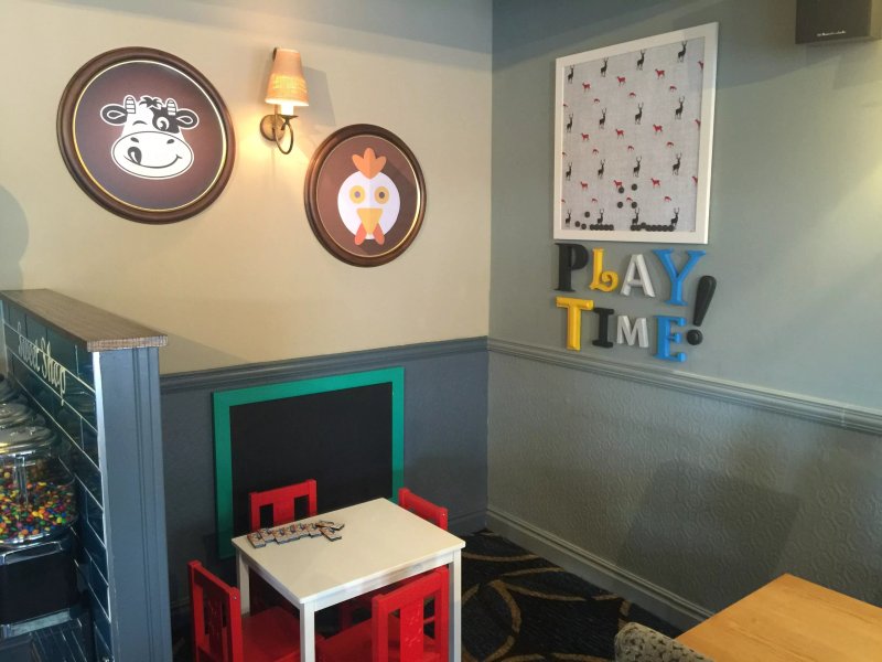 The Pretty Pigs Stonehouse Pizza & Carvery