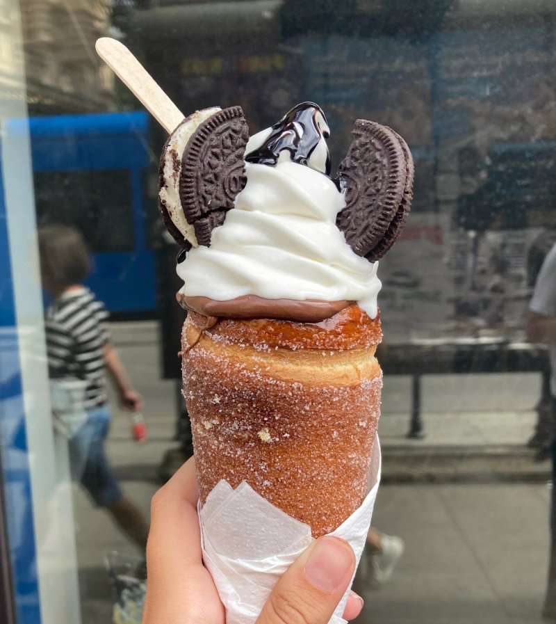 Chimney Cake Bakery