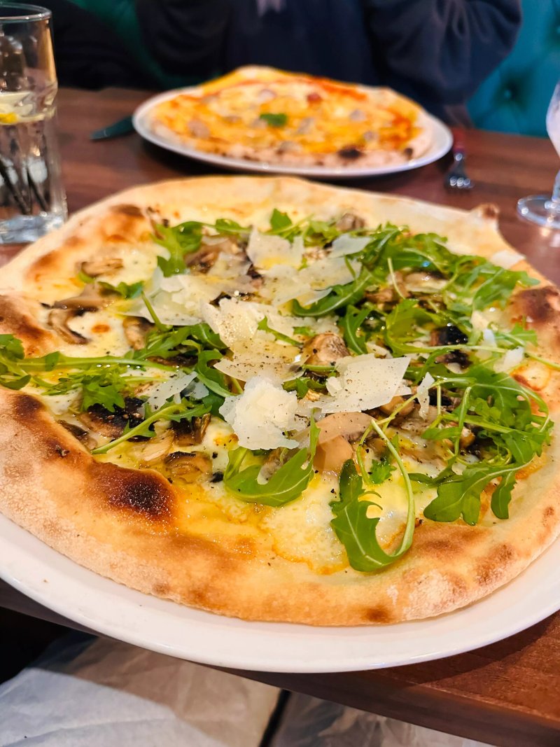Leoncino Pizza Romana