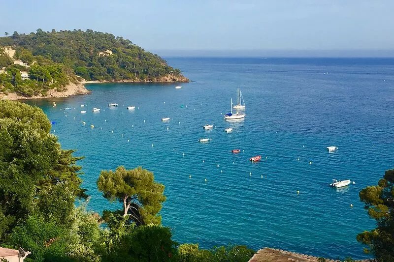 Magnificent VILLA with SEA VIEW, SWIMMING POOL, 300m from the BEACH, 12m