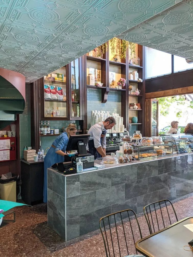 ΒΕΡΑΜΑΝ - Street Bistro