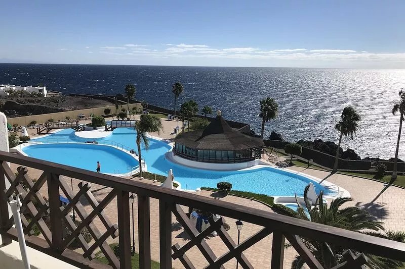 Duplex luxury apartment for two with stunning panoramic sea views