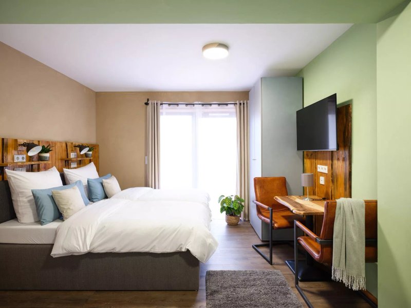 Phil & Max Hotels Und Apartments Airport