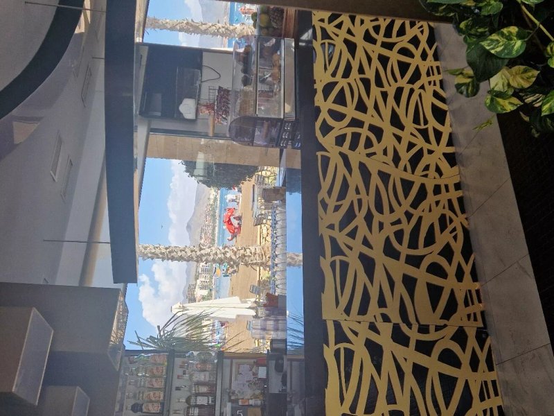 Golden Cafe