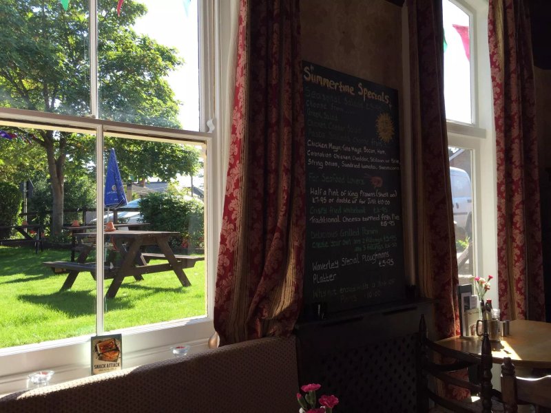Waverley Inn