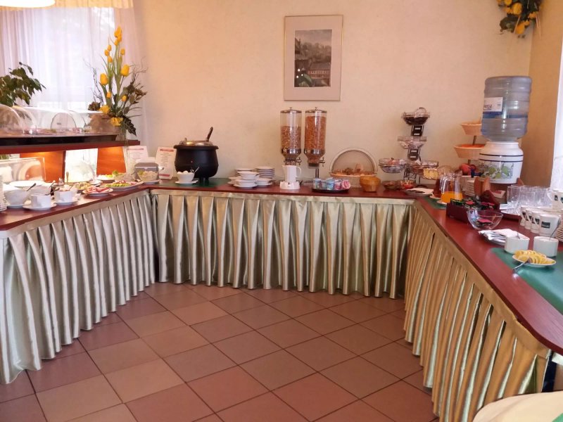 Hotel Trojka
