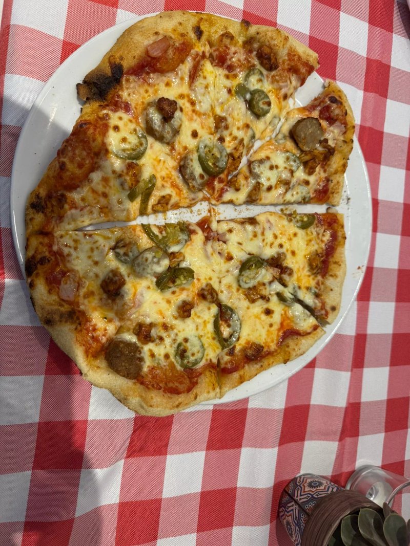 Eduardo's Pizzeria And Cafe