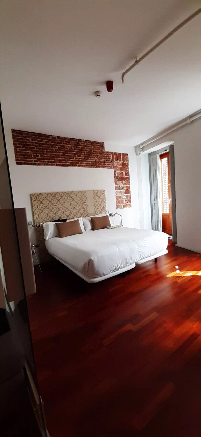 Eric Vökel Madrid Suites