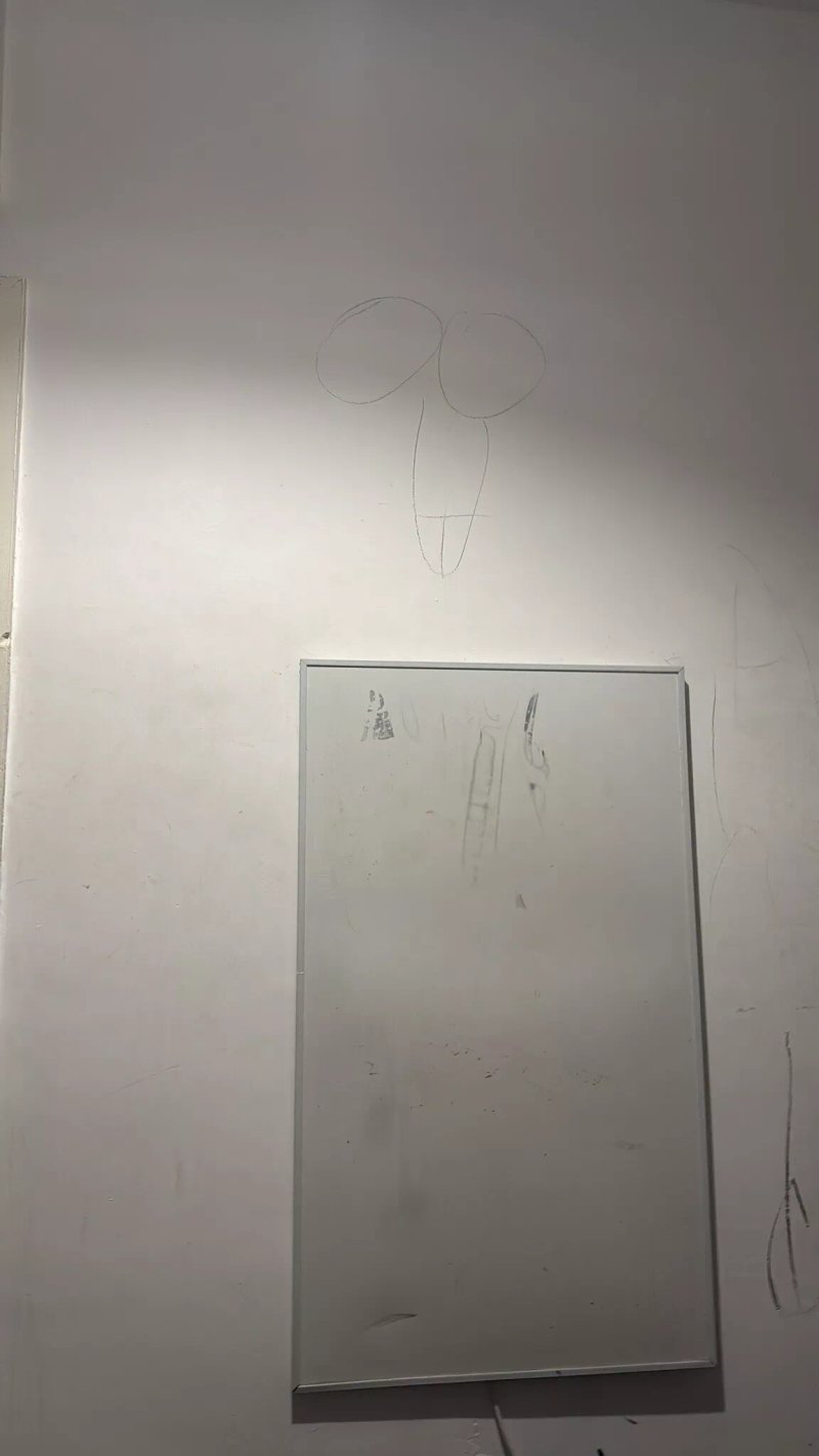 The New Apollo Hotel