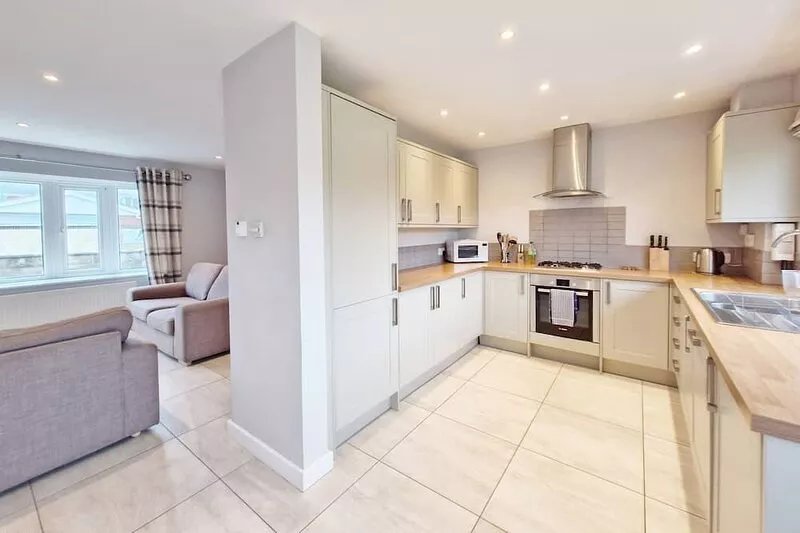 Kalami, Bracklesham Bay -  a bungalow that sleeps 7 guests  in 3 bedrooms