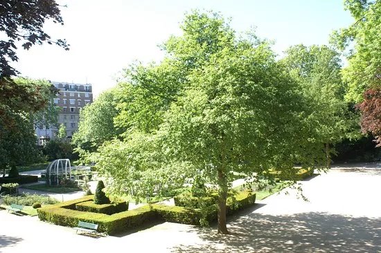 Square Rene-Le Gall