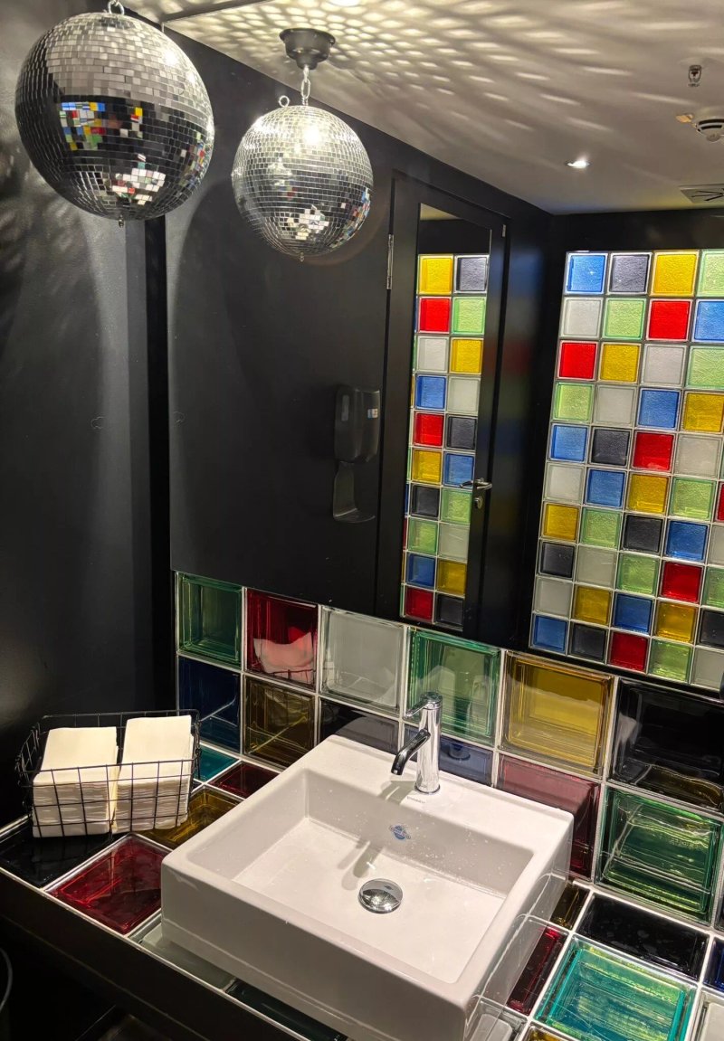 Ruby Lilly Hotel Munich