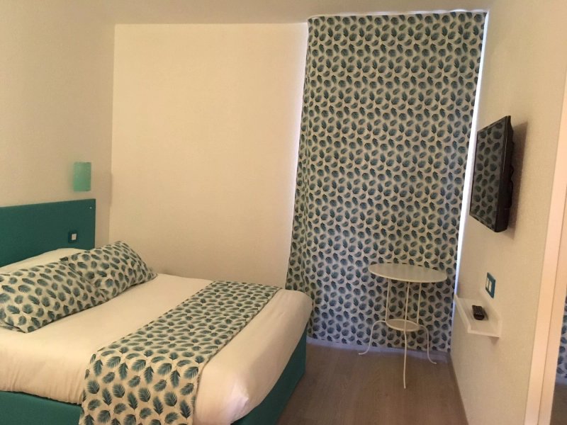 Brit Hotel Salon De Provence