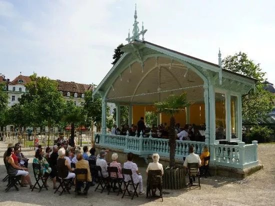 Gesundheits- und Kurhotel Badener Hof