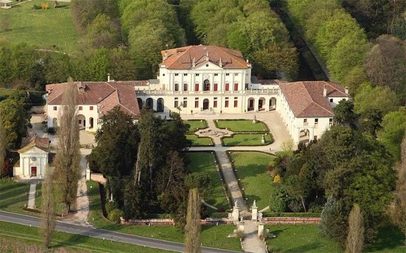 Ca' Marcello, Villa Veneta