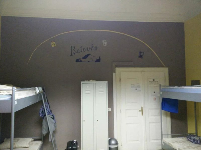 SG1 Hostel