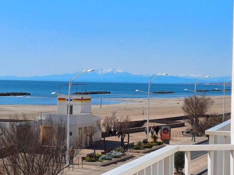 Hotel De la Mer
