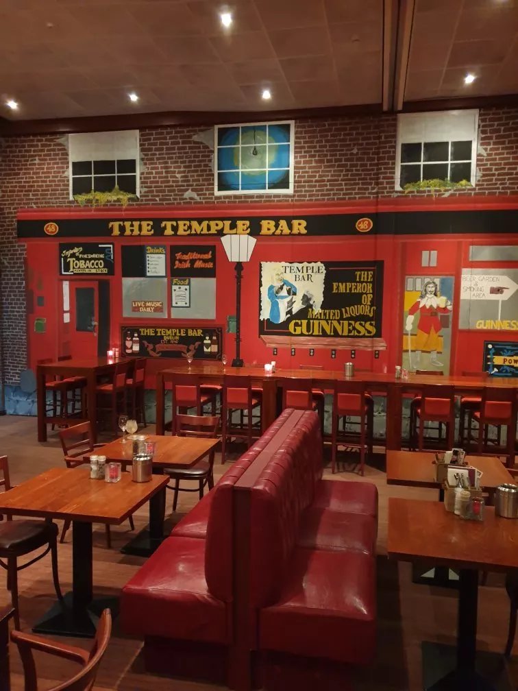 Restaurant London Street