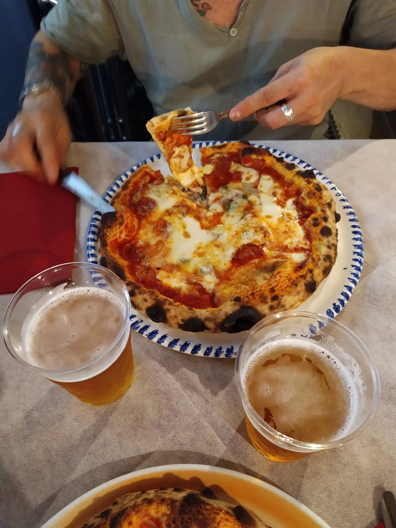 La Guardiola Pizzeria Napoletana