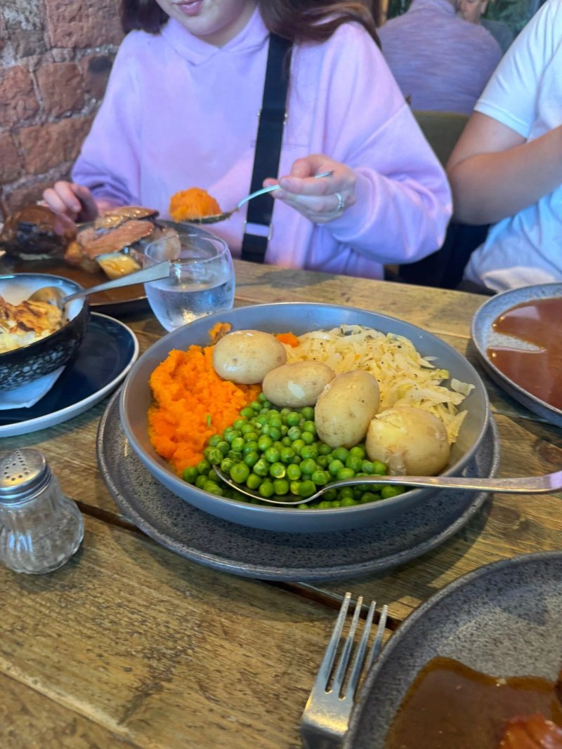 5 Fifty Bistro