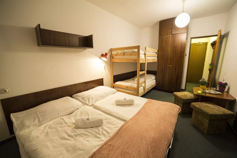 Hotel SKI
