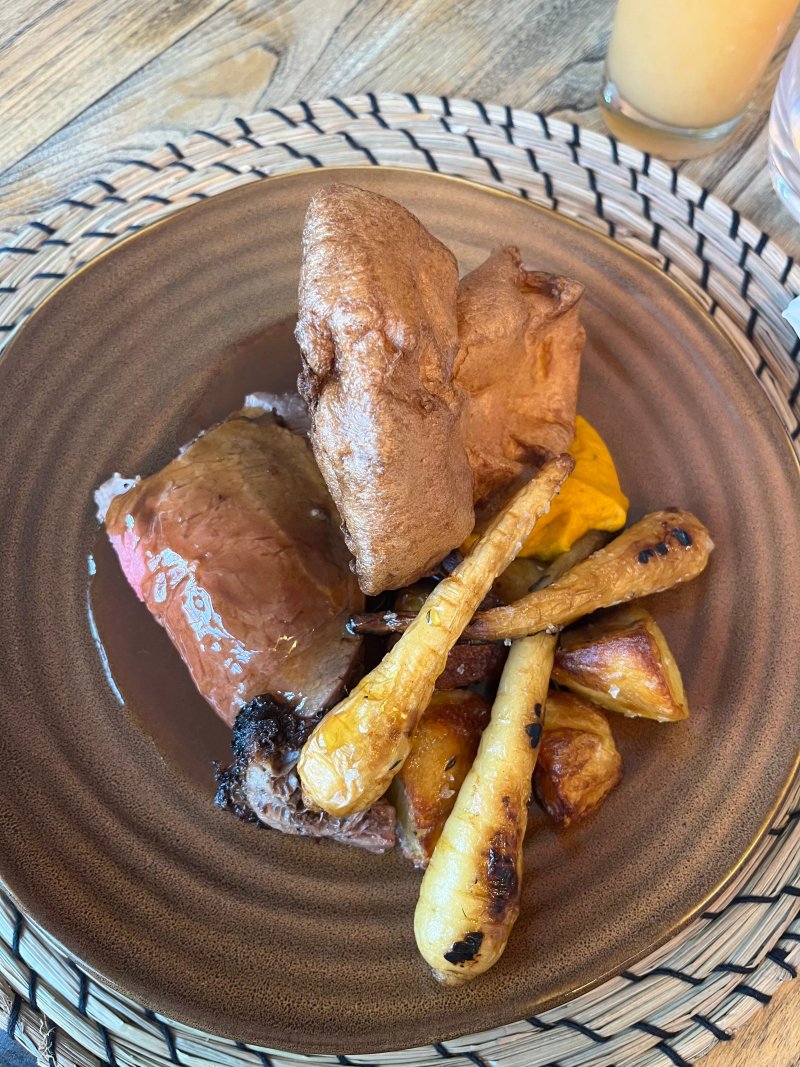 The Fox and Hounds Inn