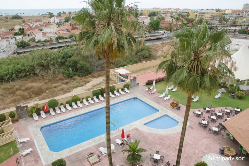 Royal Costa Hotel