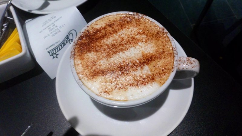 Creams Cafe