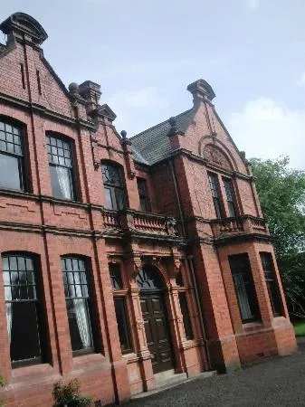 Troy Hall Bed and Breakfast