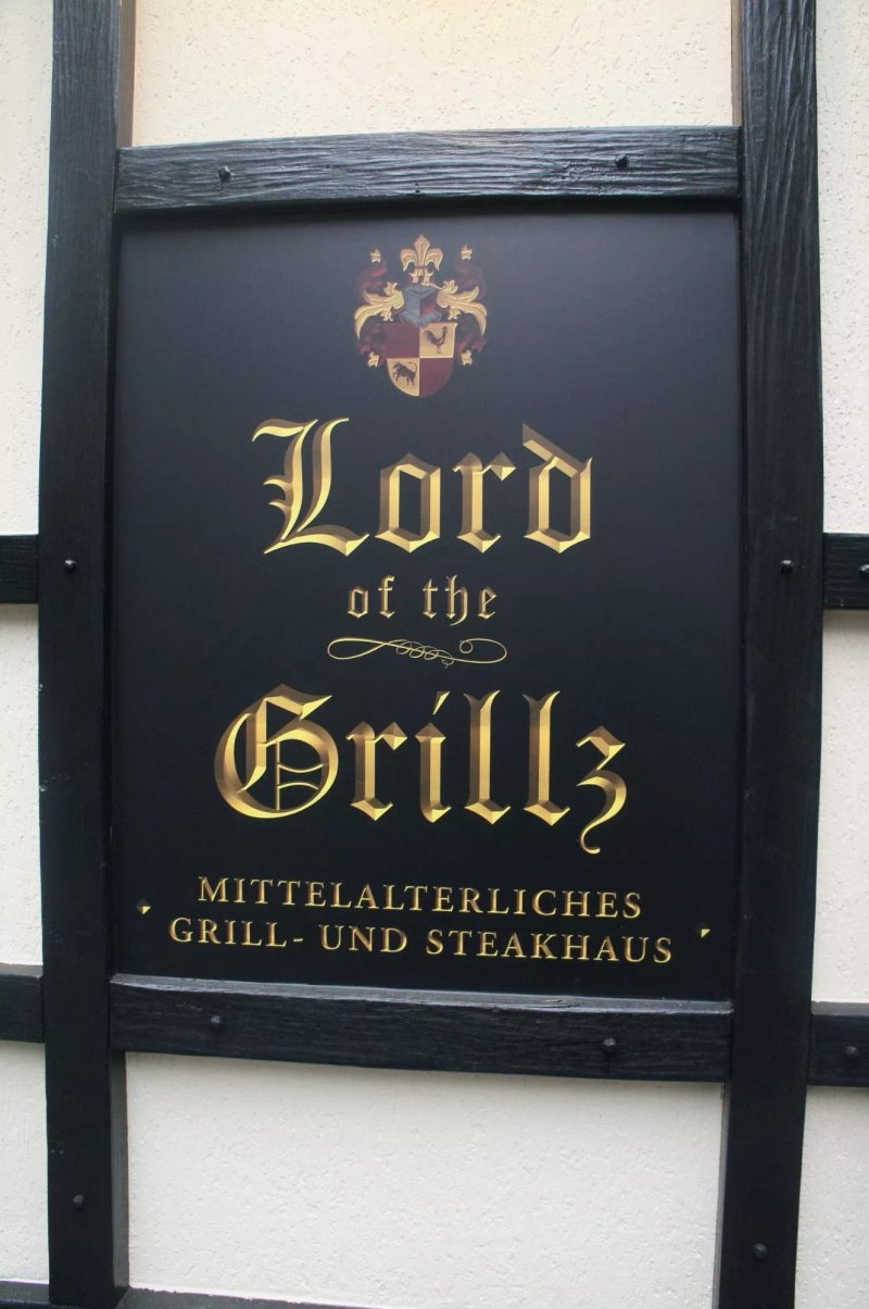 Lord of the Grillz - Mittelalterliches Grill & Steakhaus
