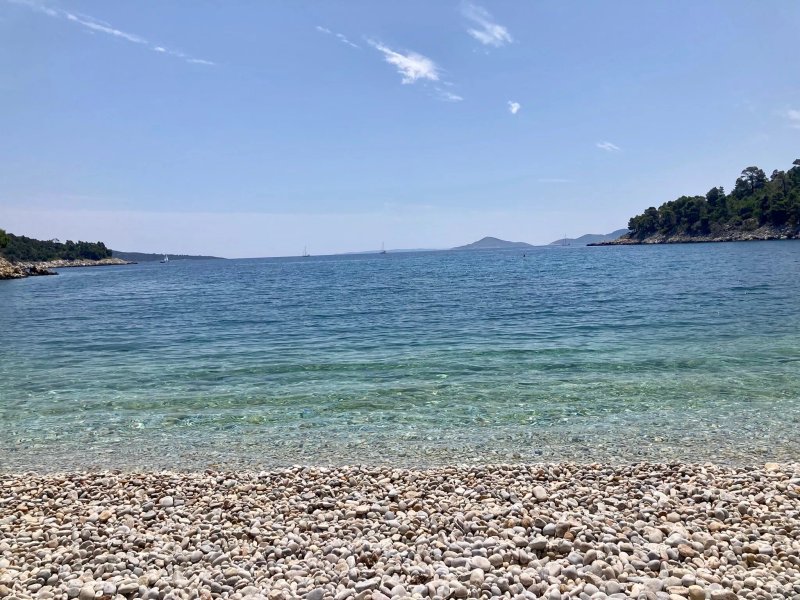 Leftos Gialos Beach