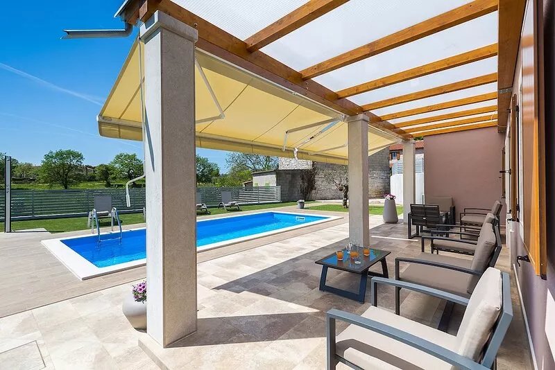 TOP ***** Villa Zaneta, heated pool, WiFi, grill, free WiFi
