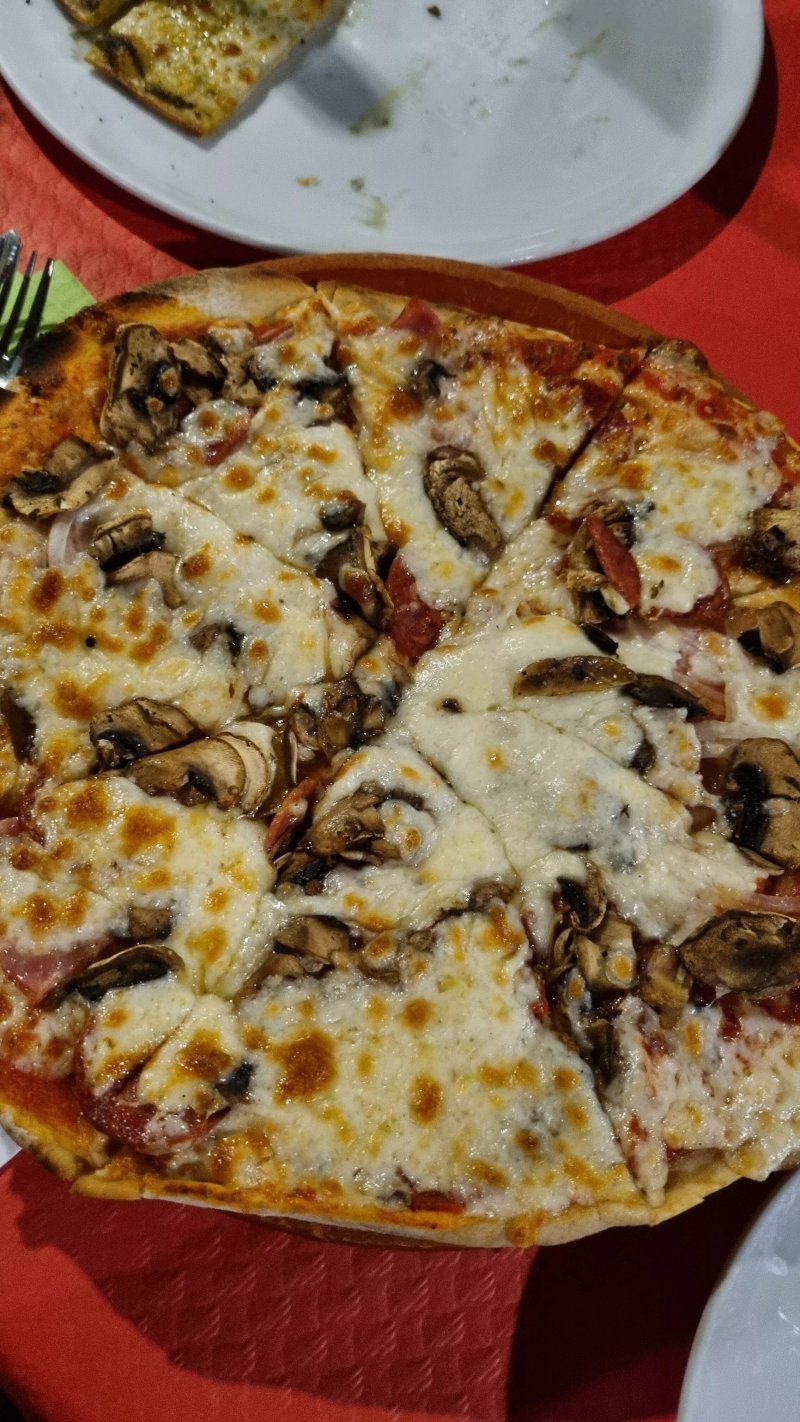 Pizzeria La Farola