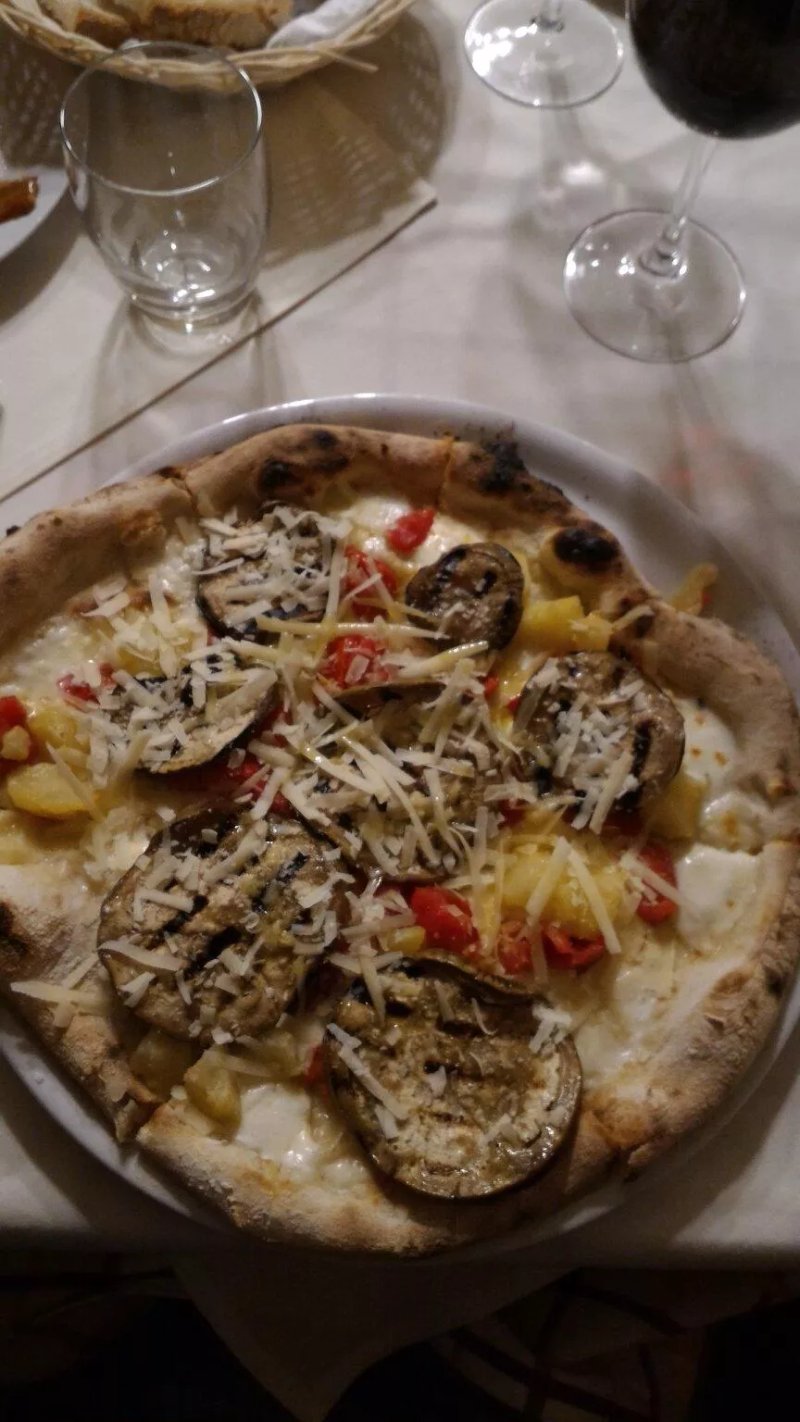 Trattoria Mama Braceria & Pizzeria