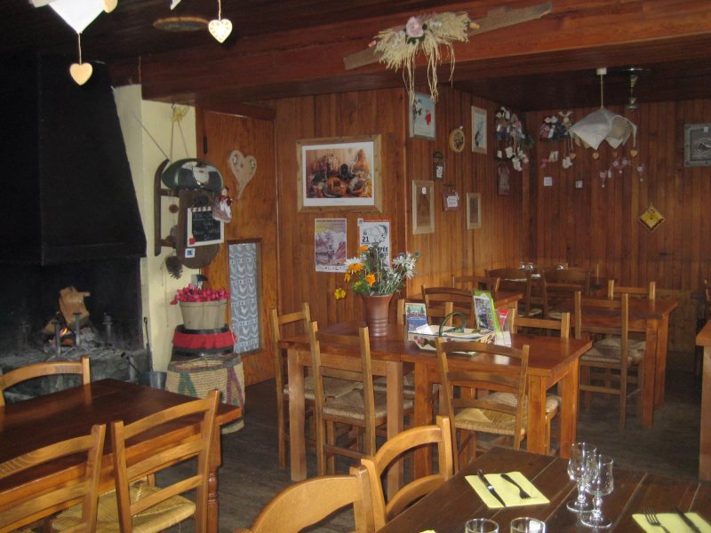 Refuge le Chatelet D'Ayeres