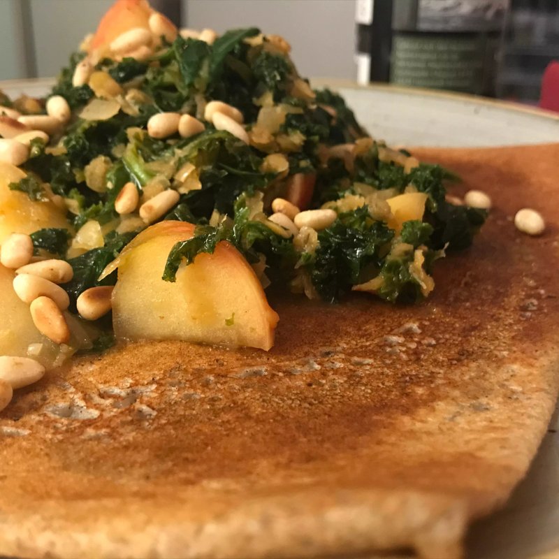 Cado's Cafe & Creperie