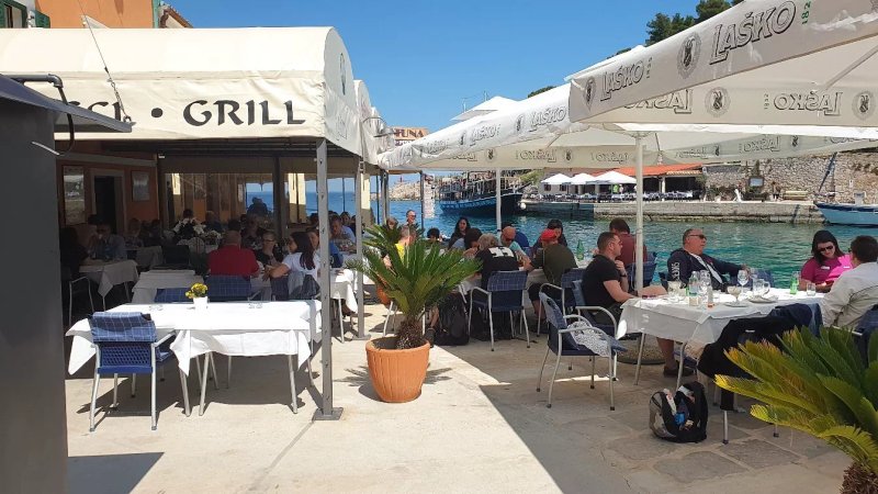 Gostinica Marina