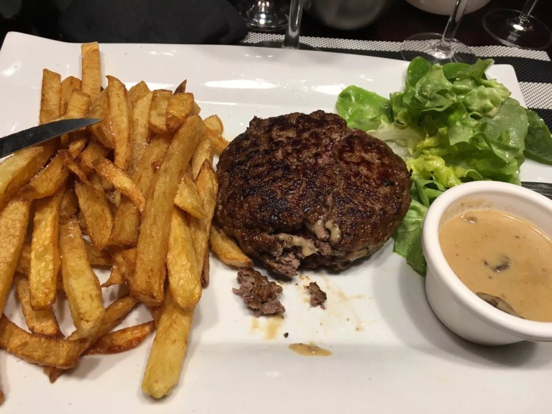 Au Beau Vin