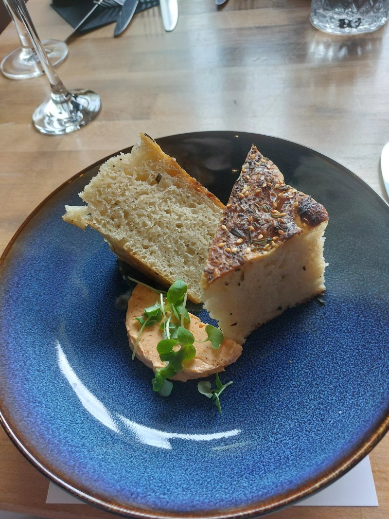 T & T Casual Fine Dining
