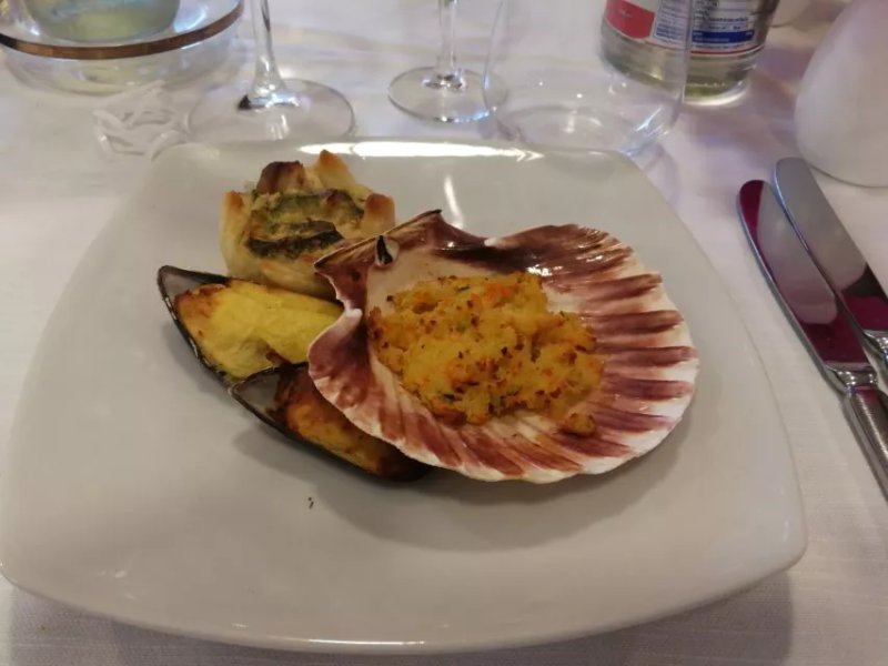 Albergo Ristorante Cona