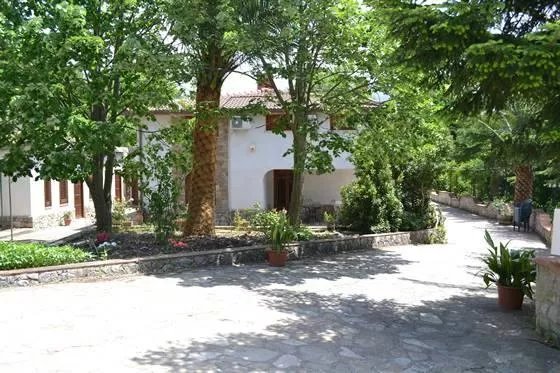 La Sorgente Delle Madonie
